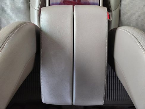 Used 2017 Lexus GX 460 image 30