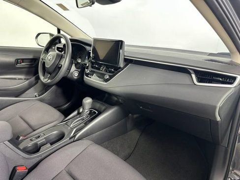 Used 2023 Toyota Corolla LE w/ Carpet Mat Package (TMS) FWD image 25