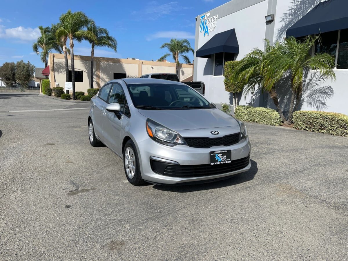 Used 2016 Kia Rio LX w/ Power Package FWD image 3