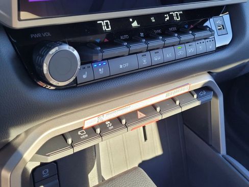 New 2026 Toyota Tundra Limited image 17