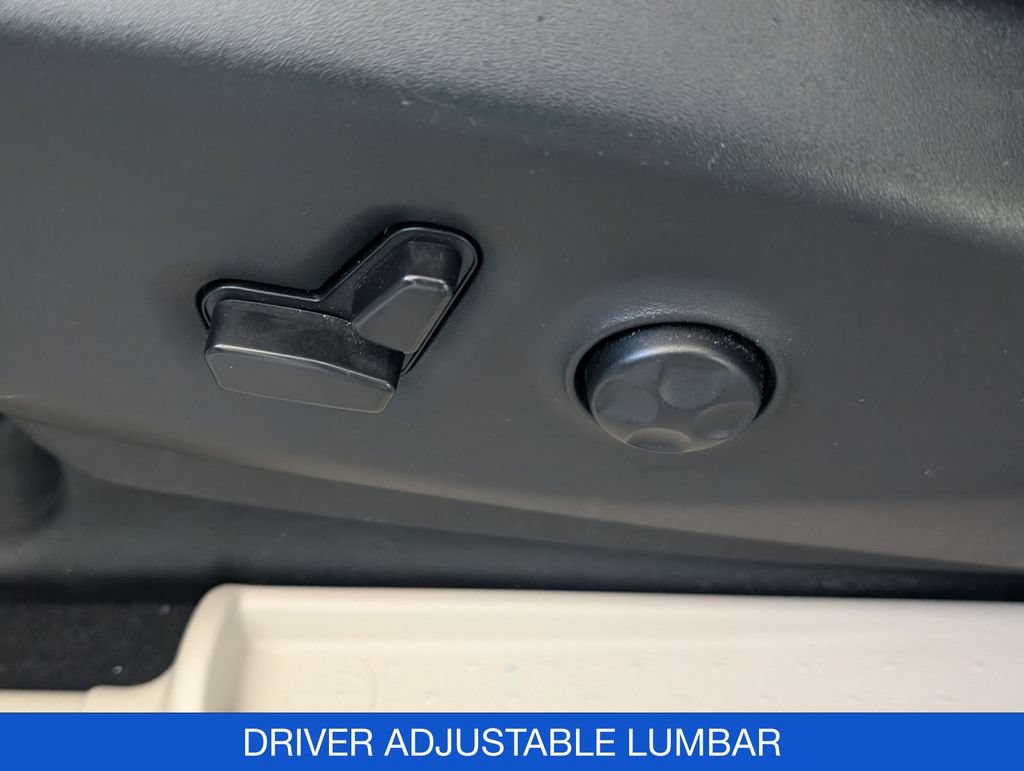 Used 2024 Chrysler Pacifica Touring-L FWD image 15