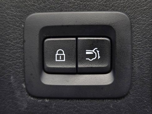 Certified 2024 MAZDA CX-90 3.3 Turbo w/ Premium Plus Pkg image 12