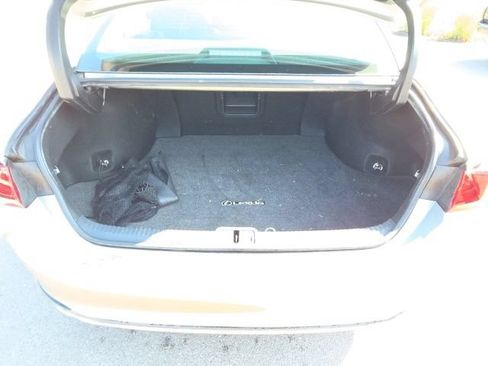 Used 2019 Lexus ES 300h w/ Accessory Package 2 FWD image 29