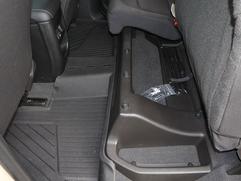 Used 2022 GMC Canyon Elevation w/ Trailering Package image 23