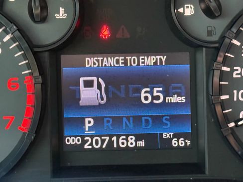 Used 2017 Toyota Tundra SR image 22