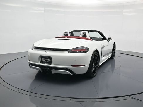 Used 2024 Porsche 718 Boxster image 30