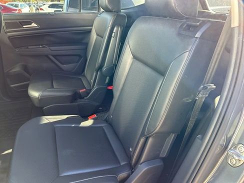 Used 2019 Volkswagen Atlas SEL R-Line image 11