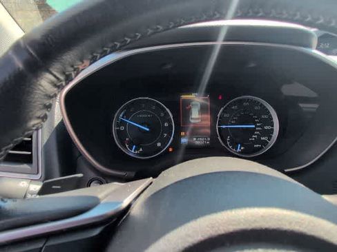 Used 2022 Subaru Ascent Limited image 14