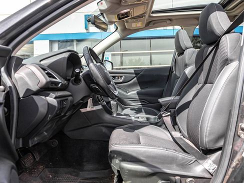 Used 2019 Subaru Forester Premium w/ All-Weather Package AWD/4WD image 7