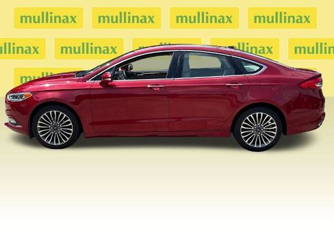 Certified 2017 Ford Fusion SE w/ Fusion SE Technology Package FWD image 10