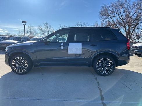 New 2026 Volvo XC90 B6 Ultra image 4