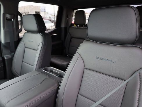 New 2026 GMC Sierra 1500 Denali AWD/4WD image 16