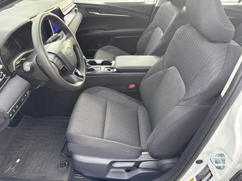 Certified 2025 Toyota Camry LE FWD image 21