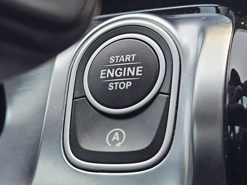 Certified 2023 Mercedes-Benz GLB 250 image 33