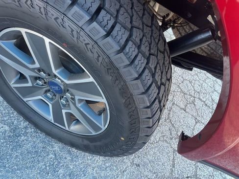 Used 2016 Ford F150 XLT w/ Equipment Group 302A Luxury AWD/4WD image 8