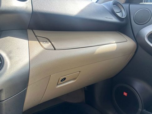 Used 2011 Toyota RAV4 Limited w/ Limited Extra Value Pkg image 23