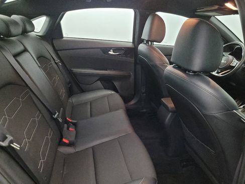 Used 2023 Kia Forte GT-Line image 19