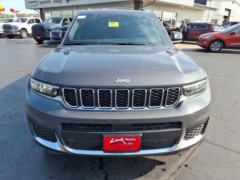 New 2025 Jeep Grand Cherokee L Laredo w/ Luxury Tech Group I image 6