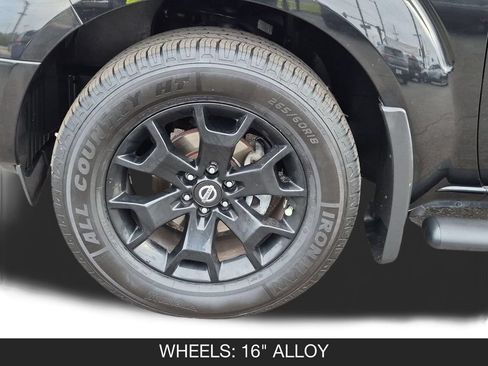 Used 2018 Nissan Frontier SV w/ Value Truck Package RWD image 11