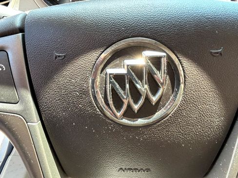 Used 2011 Buick LaCrosse CXL FWD image 20