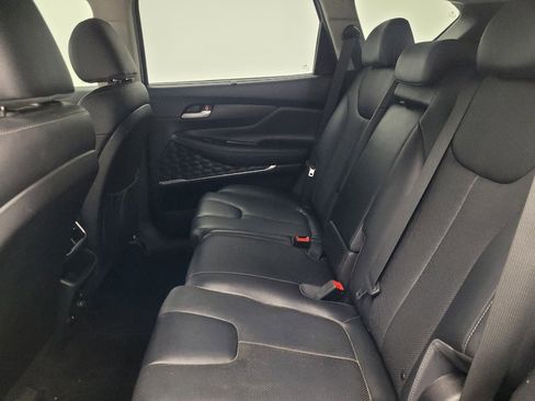 Used 2019 Hyundai Santa Fe Limited FWD image 18