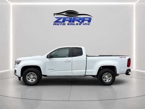 Used 2015 Chevrolet Colorado W/T w/ WT Convenience Package AWD/4WD image 4