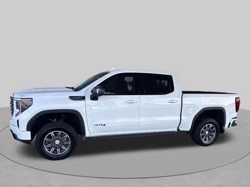 Used 2024 GMC Sierra 1500 AT4 w/ AT4 Premium Package AWD/4WD image 3