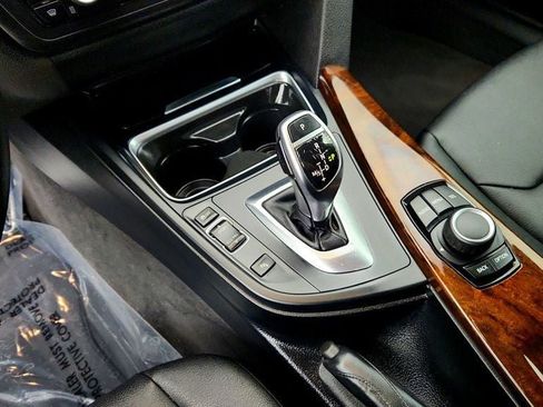 Used 2015 BMW 328i xDrive AWD/4WD image 17