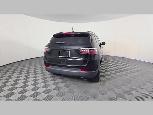 Used 2020 Jeep Compass Latitude FWD image 39