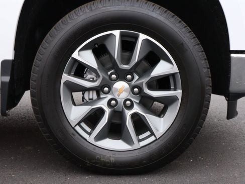 New 2026 Chevrolet Silverado 1500 LT w/ LPO, Liner Protection Package image 20