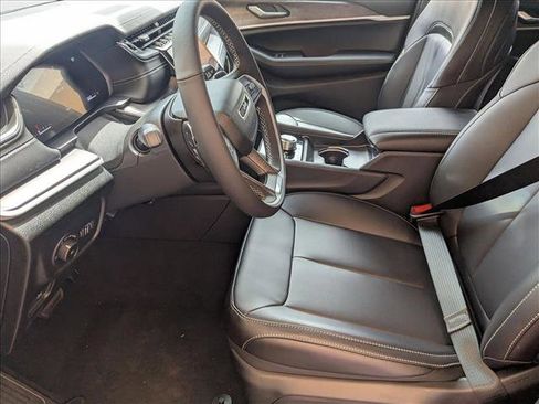 New 2025 Jeep Grand Cherokee L Limited w/ Black Appearance Package image 4