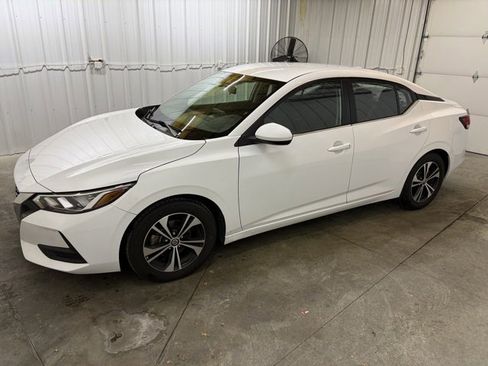 Used 2022 Nissan Sentra SV image 4