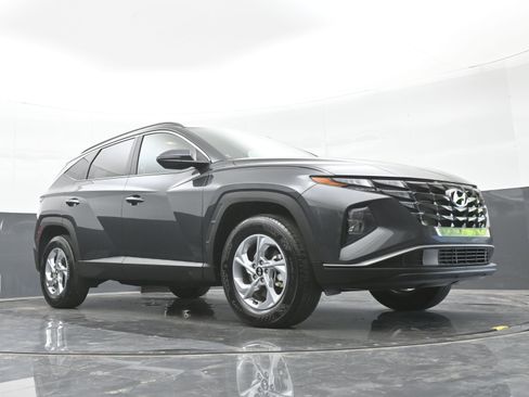 Certified 2022 Hyundai Tucson SEL AWD/4WD image 41