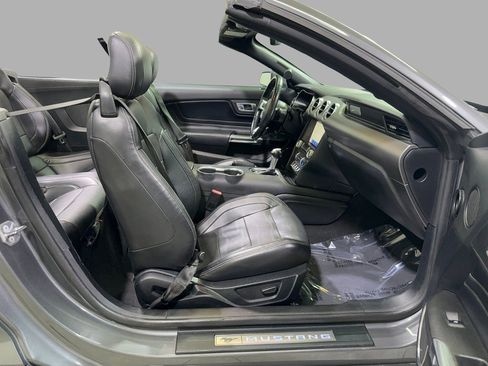 Used 2022 Ford Mustang Premium w/ Equipment Group 201A image 10