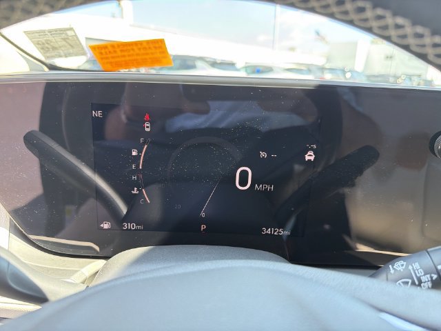 Used 2024 Buick Encore GX Preferred FWD image 11