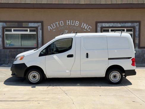 Used 2014 Nissan NV200 S w/ Cruise Control Package FWD image 6