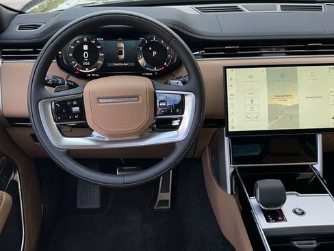 New 2026 Land Rover Range Rover SE AWD/4WD image 13