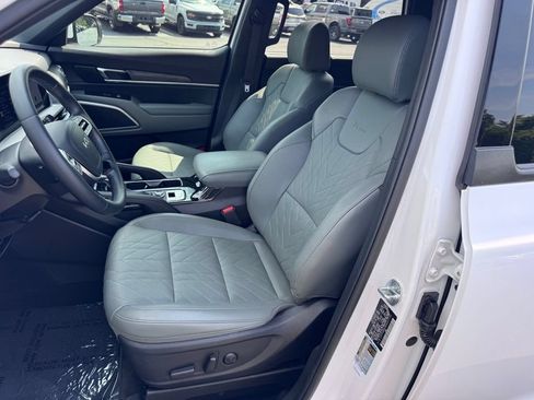 Used 2024 Kia Telluride EX X-Line AWD/4WD image 21