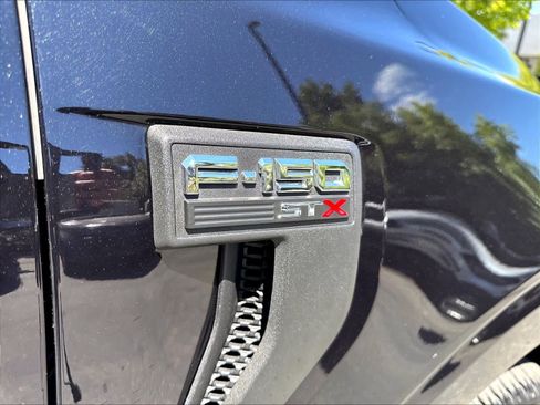 Used 2021 Ford F150 XL w/ STX Appearance Package AWD/4WD image 11