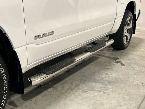 Used 2024 RAM 1500 Laramie image 12