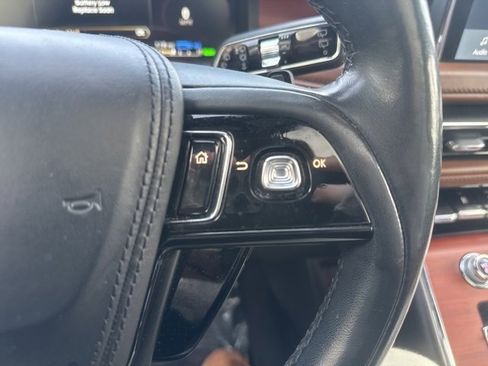 Used 2021 Lincoln Aviator Grand Touring w/ Equipment Group 301A image 21