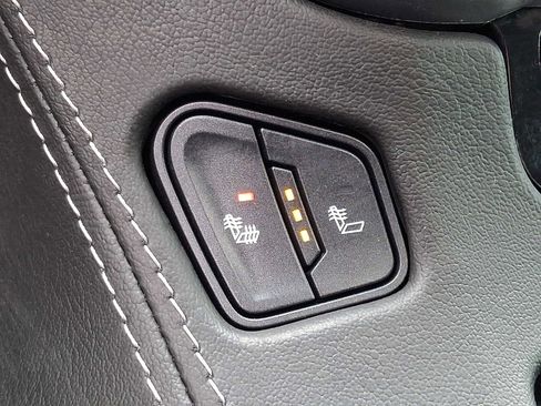 Used 2020 Chevrolet Tahoe LT w/ RST Edition image 25