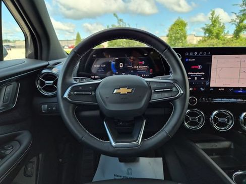 Used 2024 Chevrolet Blazer EV LT AWD/4WD image 20