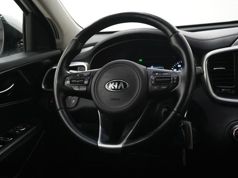 Used 2016 Kia Sorento AWD w/ LX Convenience Package image 15