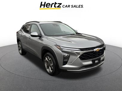 Used 2025 Chevrolet Trax LT w/ LT Convenience Package