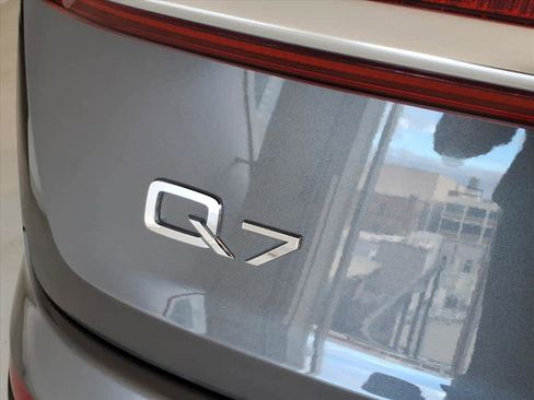 Used 2023 Audi Q7 3.0T Premium Plus w/ Premium Plus Package image 17