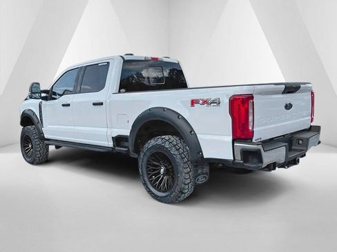 Used 2024 Ford F250 XLT w/ FX4 Off-Road Package AWD/4WD image 5