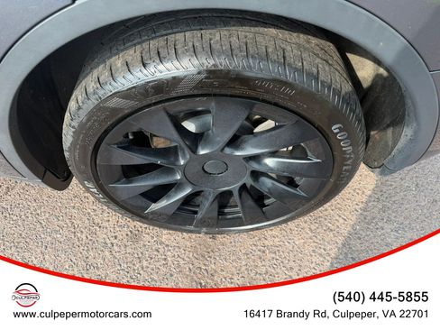 Used 2020 Tesla Model Y Long Range AWD/4WD image 29