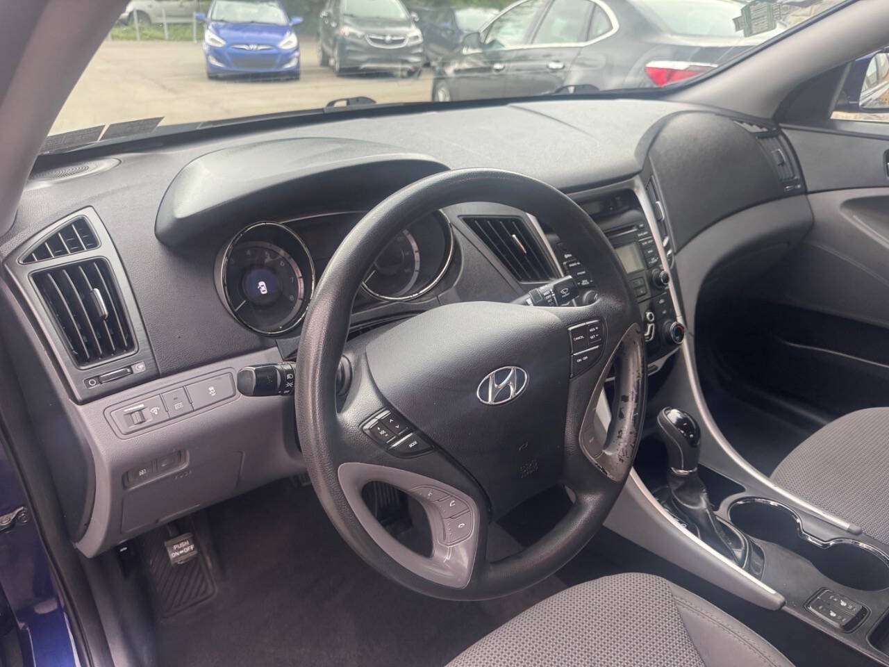Used 2013 Hyundai Sonata GLS w/ Popular Equipment Pkg FWD image 11