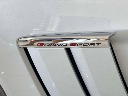 Used 2013 Chevrolet Corvette Grand Sport w/ 3LT Preferred Equipment Group RWD image 8